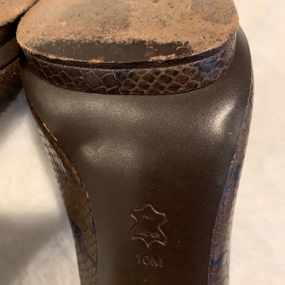 Tory Burch Stilettos w/T Detailing Size 10M - Picture 5 of 5